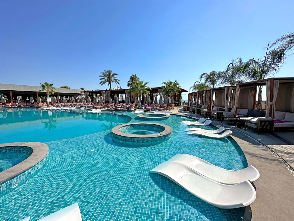 Grand Sapphire Resort