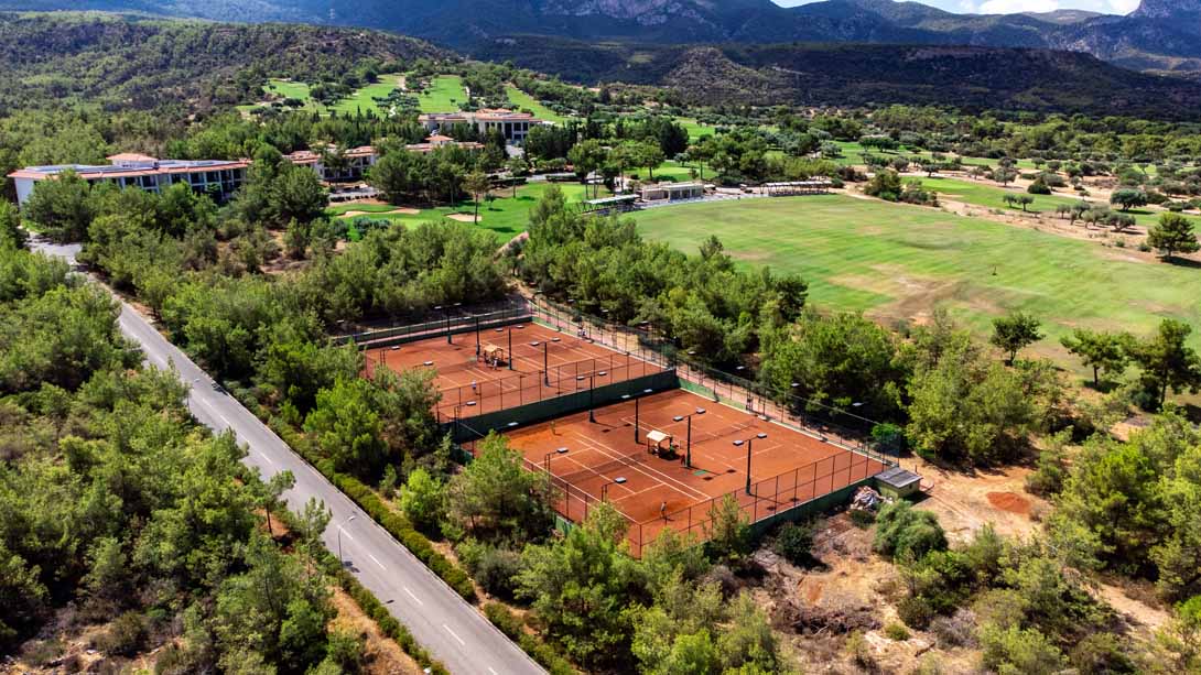 Korineum Golf and Beach Resort