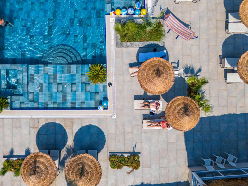 manolya pool sitting kyrenia