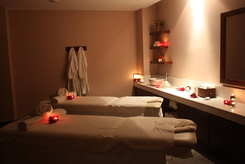 capital coast resort massage room