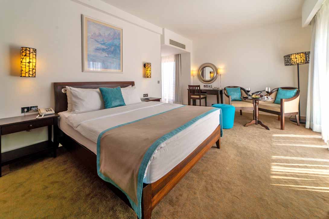 Arkin Palm Beach Hotel