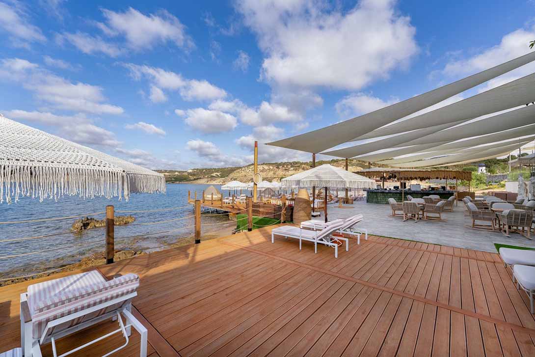 29 blue sea hotel sunbed beachside karpaz