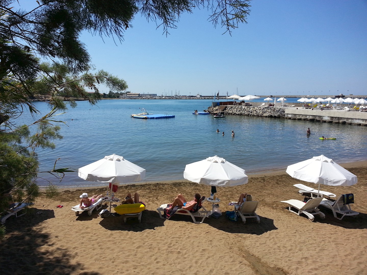 oscar resort hotel beach