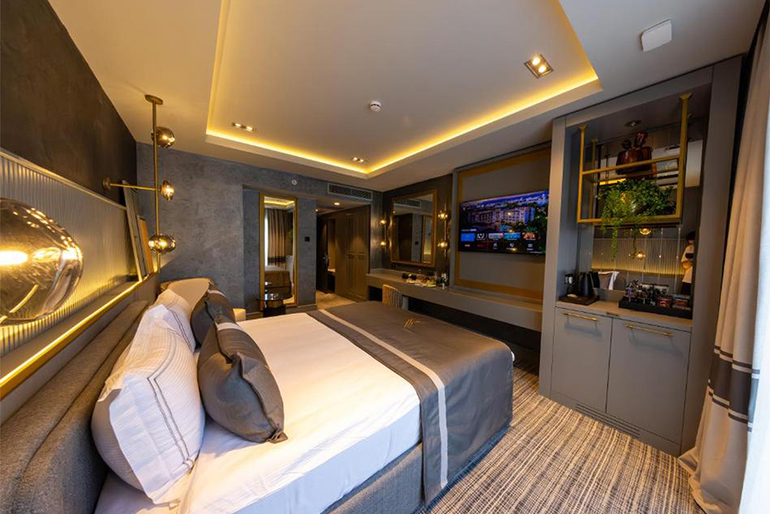 deluxe-room-interior-chamada-girne-hotel