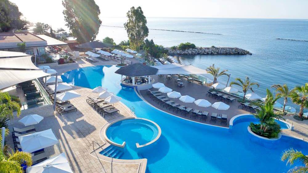 the royal apollonia pool view limassol