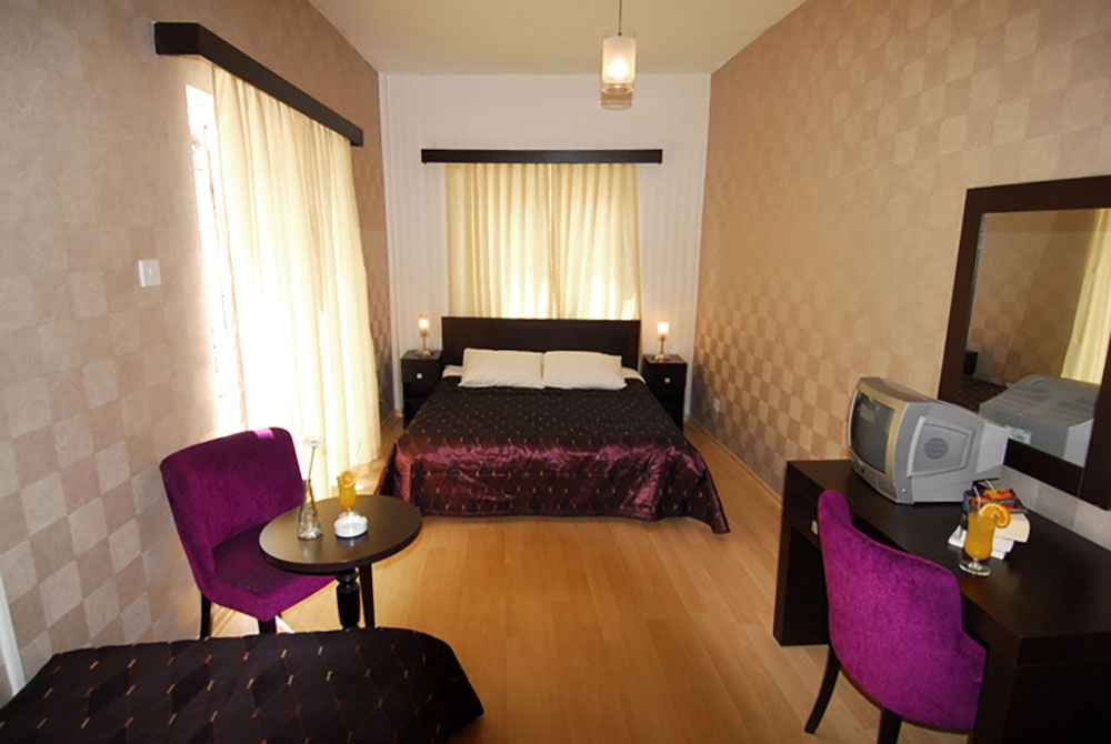 1st Floor Room 