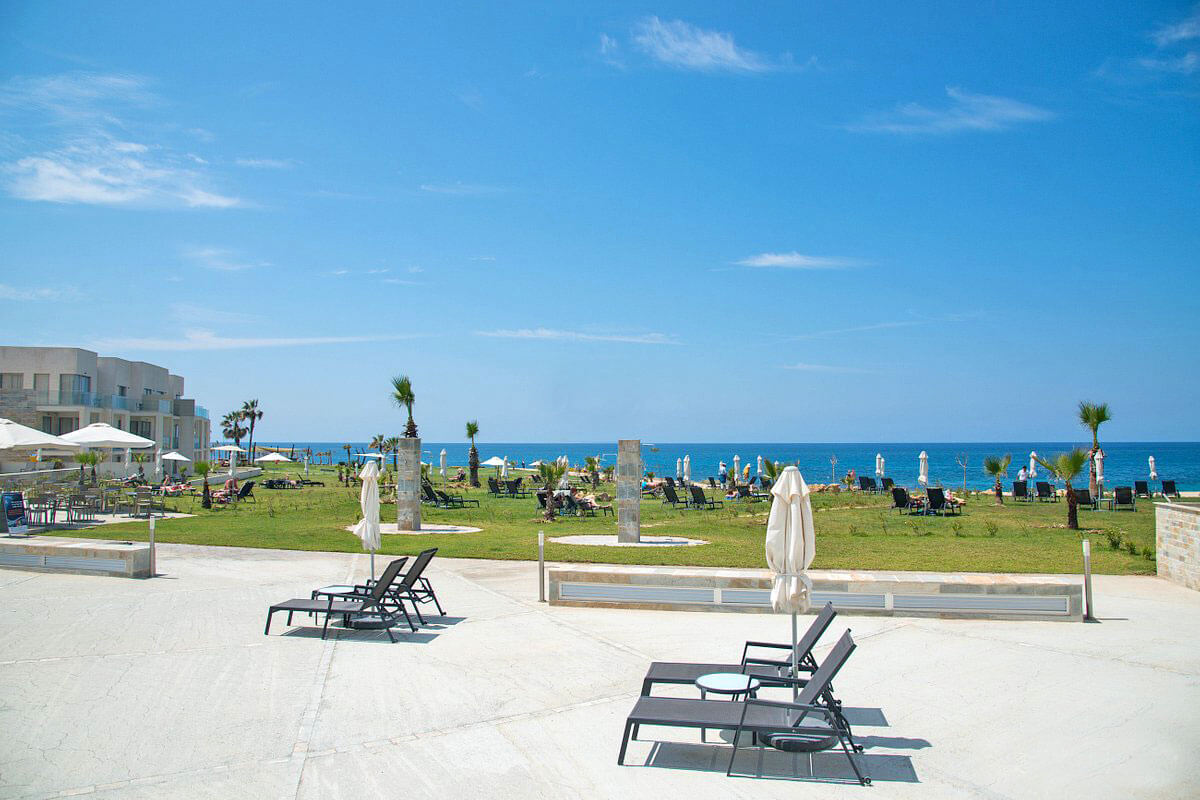 14 amphora hotel sunbeds cyprus