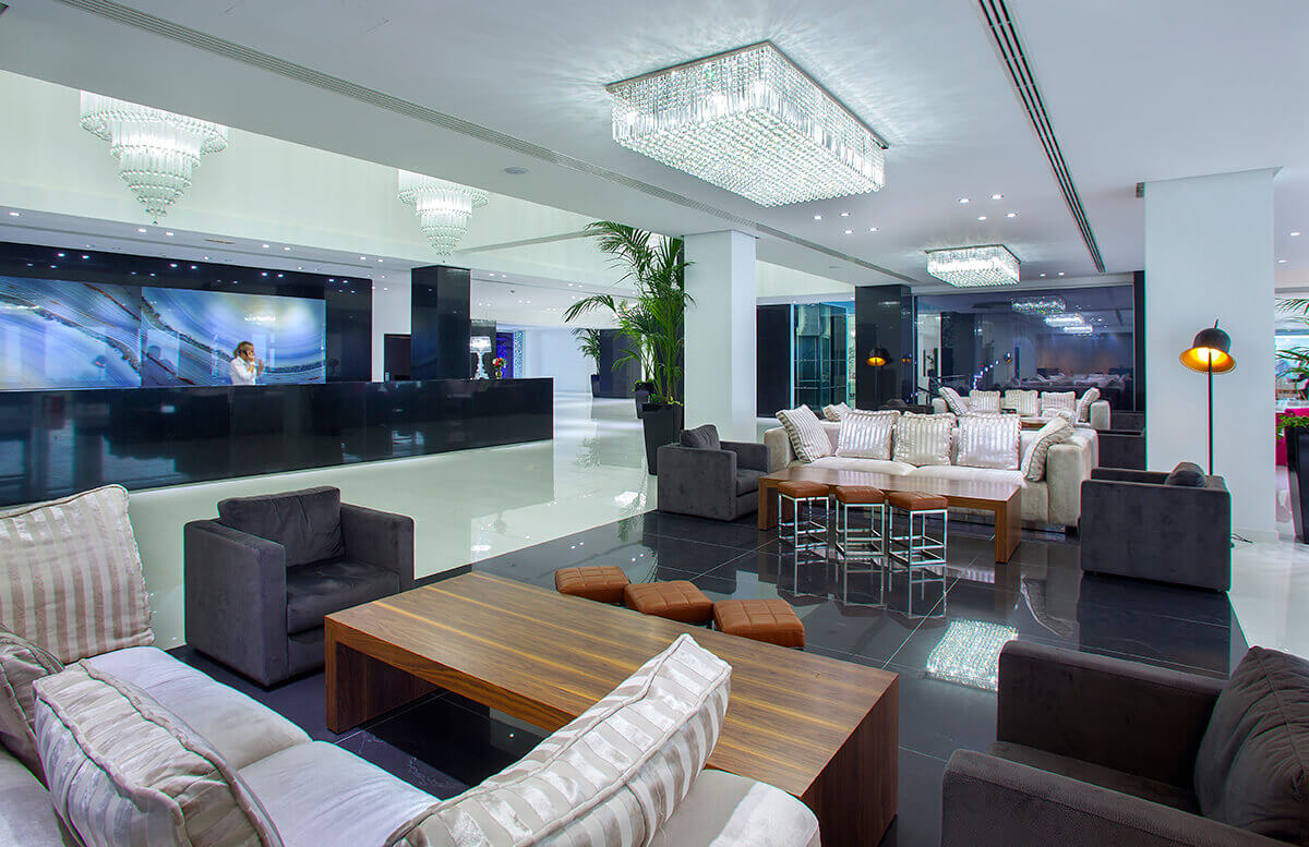 38 king evelthon lobby seating
