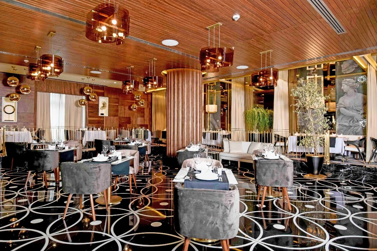 Rocks Hotel