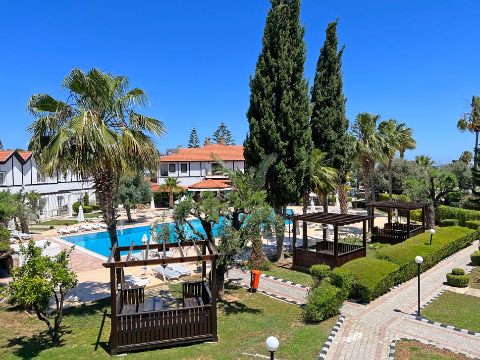 garden- view bedroom ship inn kyrenia