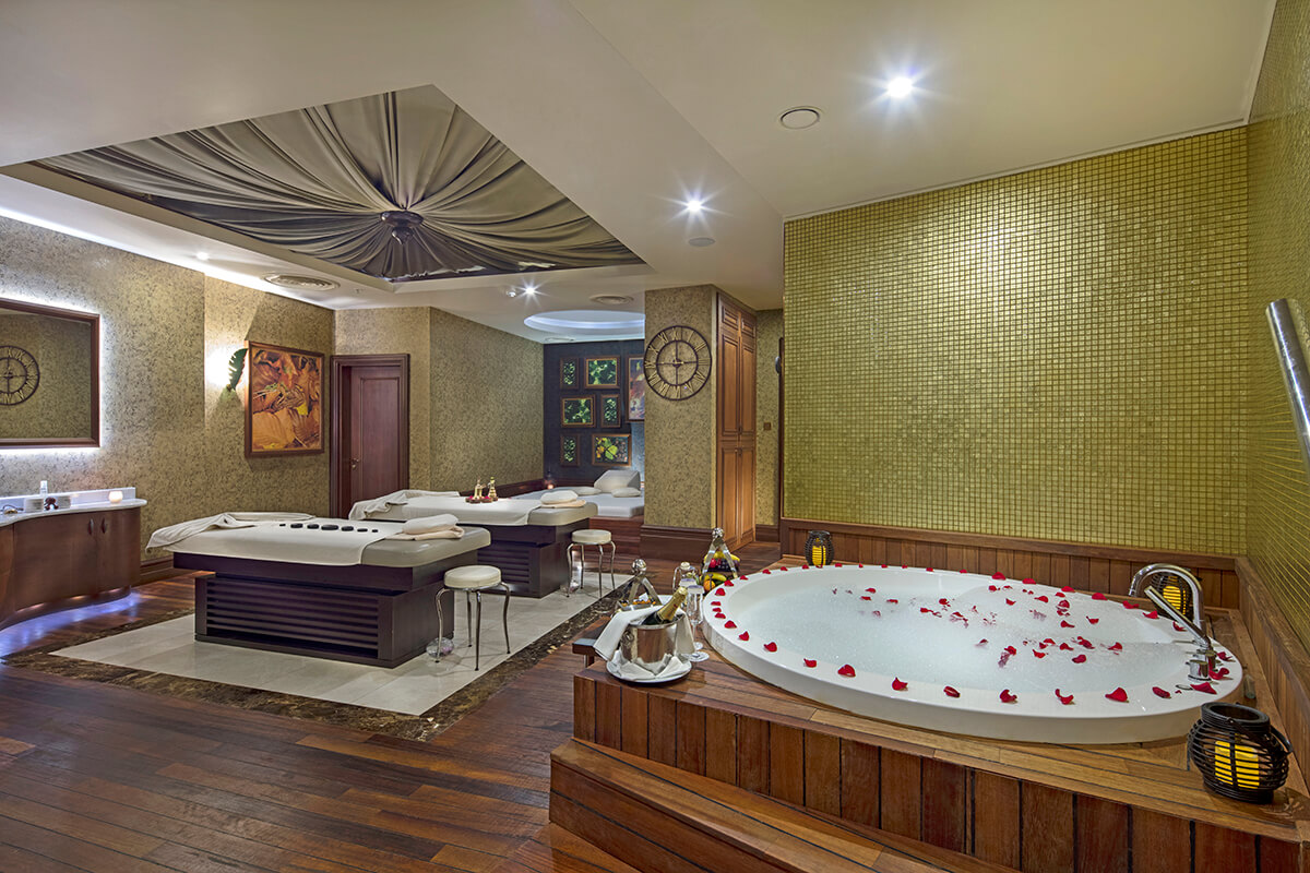 Merit Royal Premium Hotel