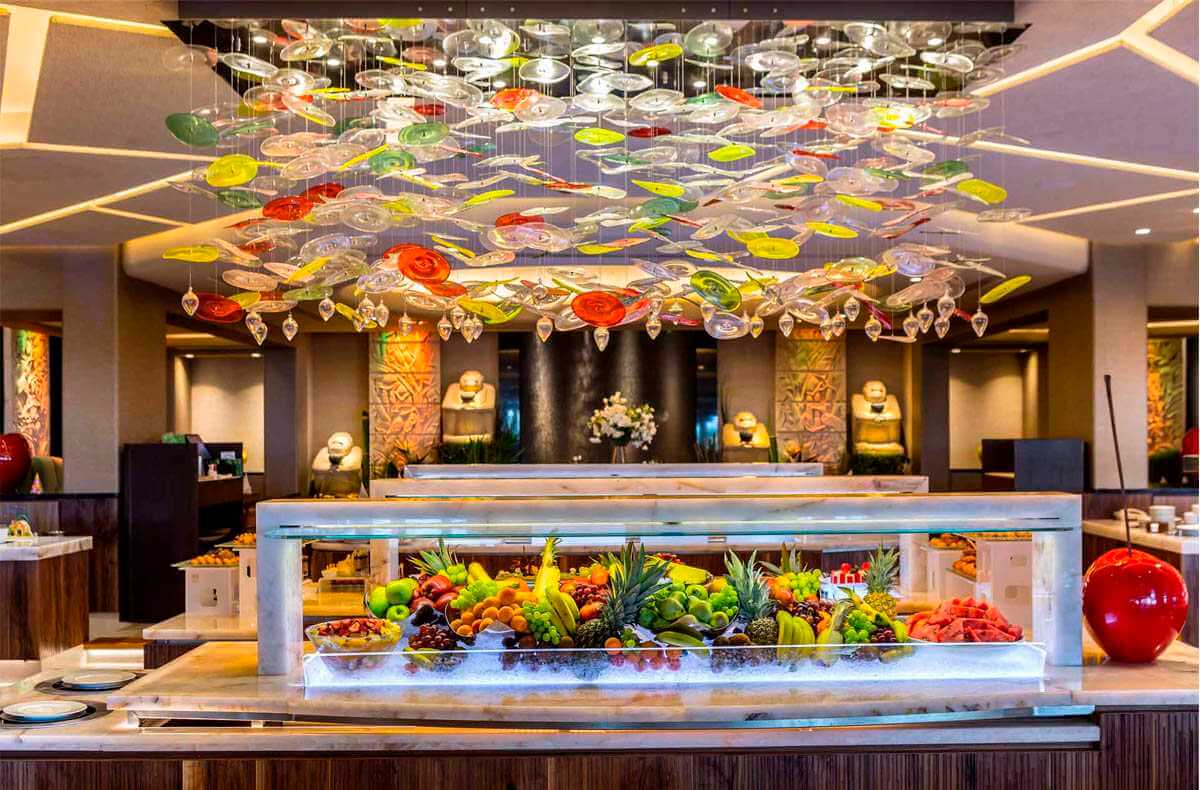 four seasons hotel open buffet