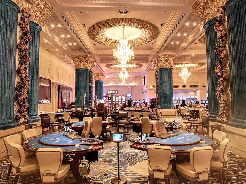 Lord's Palace Hotel