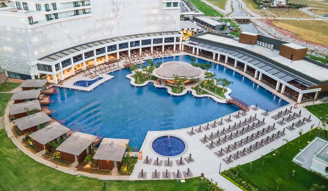 Grand Sapphire Resort