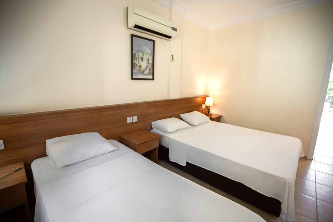 Holiday Village Room 
