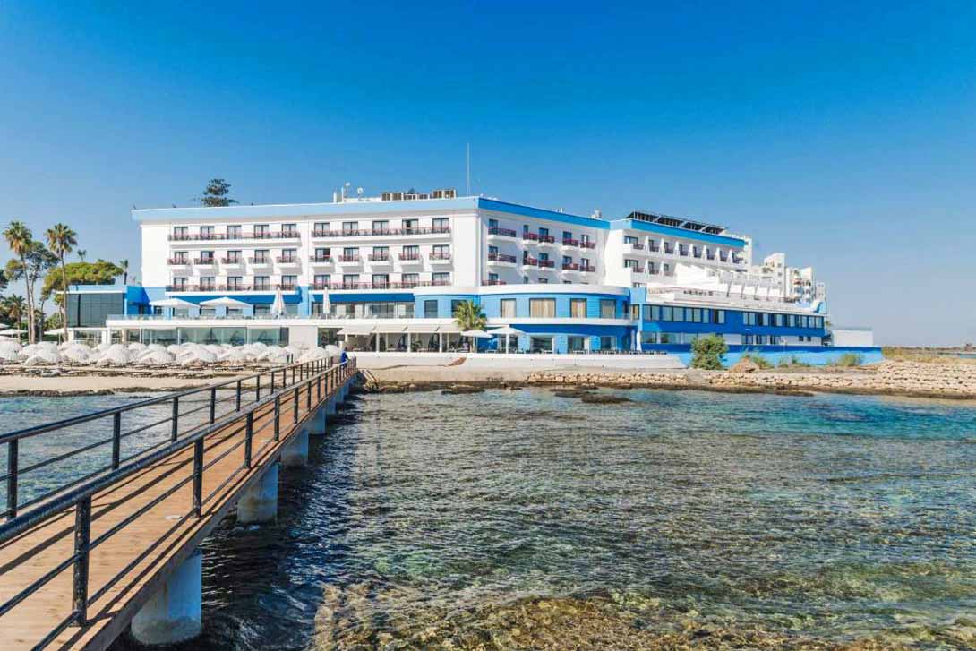 Arkin Palm Beach Hotel