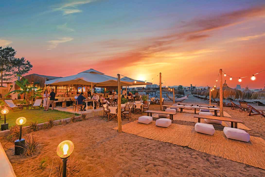 lush-long-beach-club-famagusta