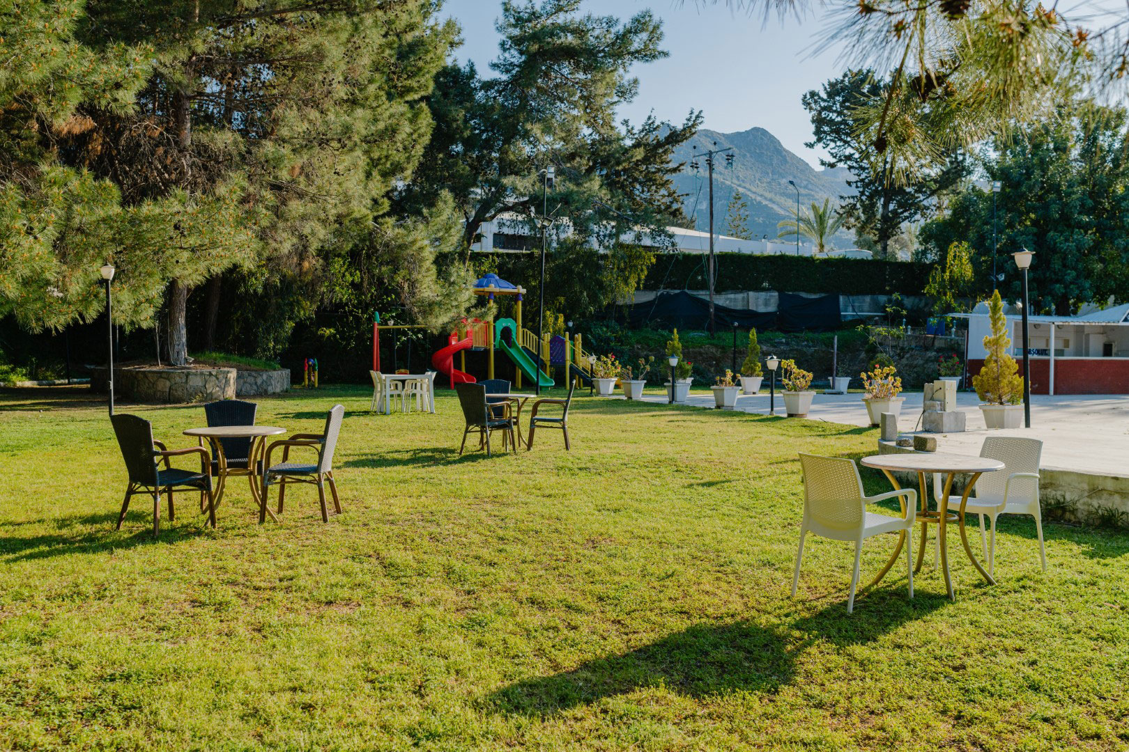 4 uptown anadolu garden sitting area kyrenia.jpg