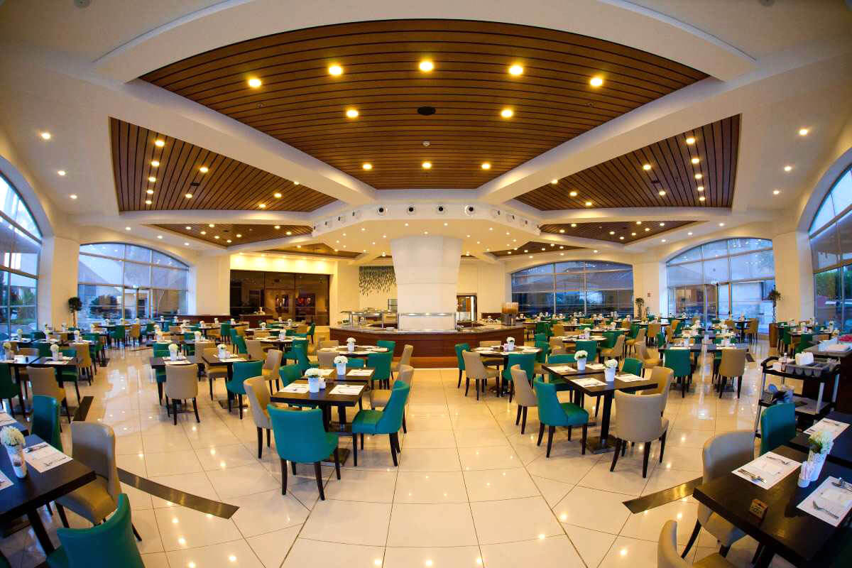 st.raphael hotel restaurant