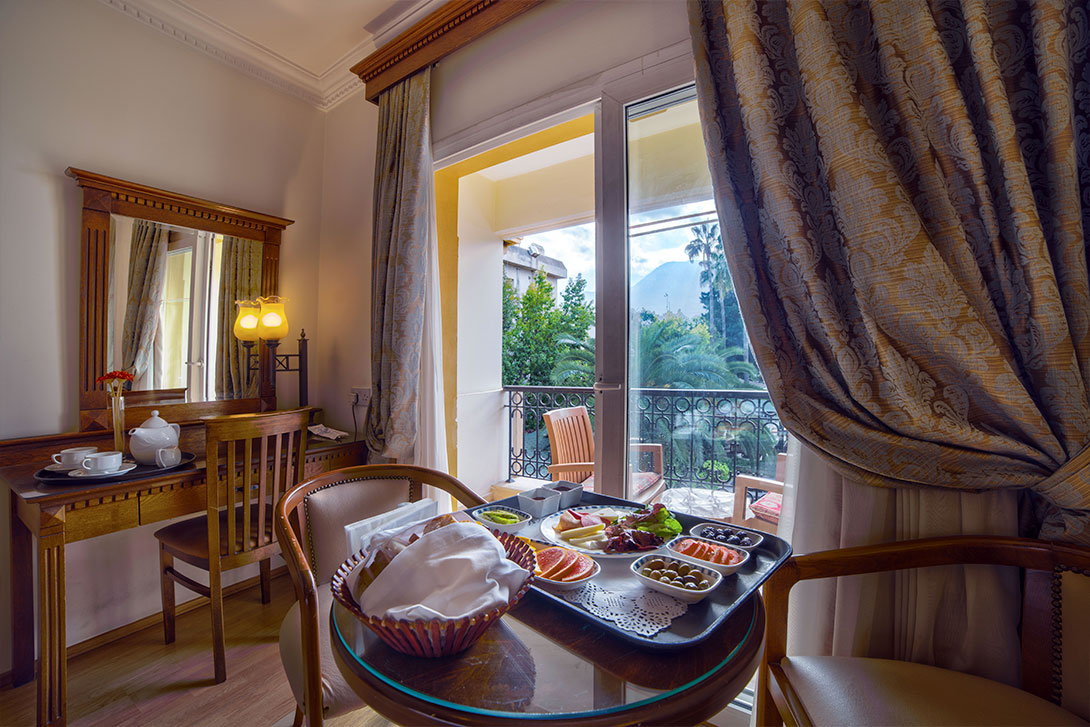 Pia Bella Hotel