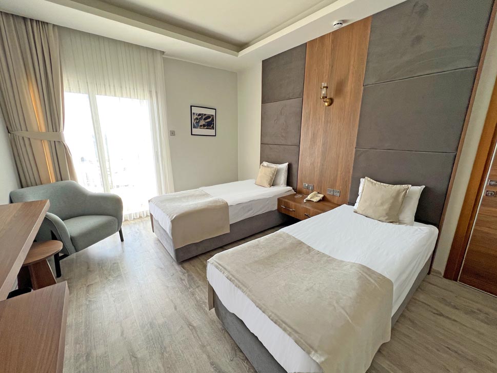 Hotel Room with Seaview 