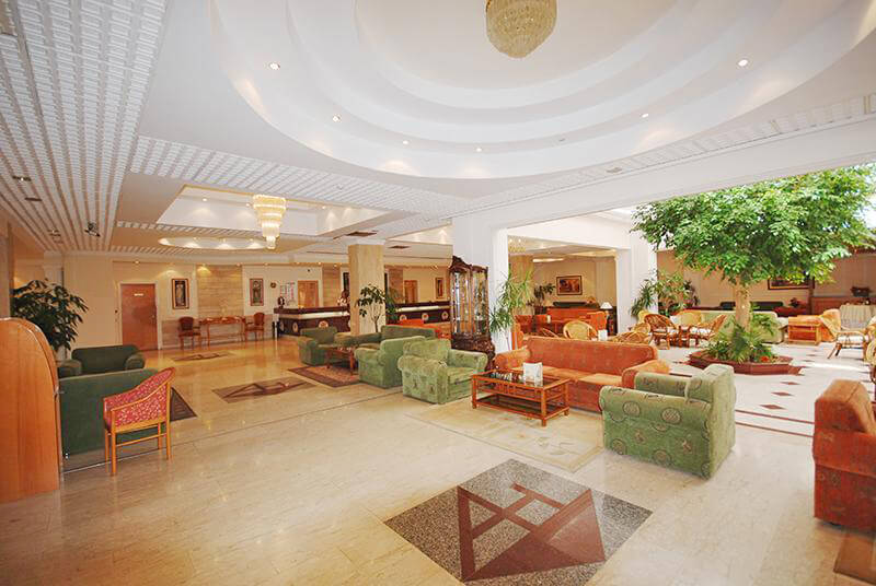 avlida hotel paphos lobby area