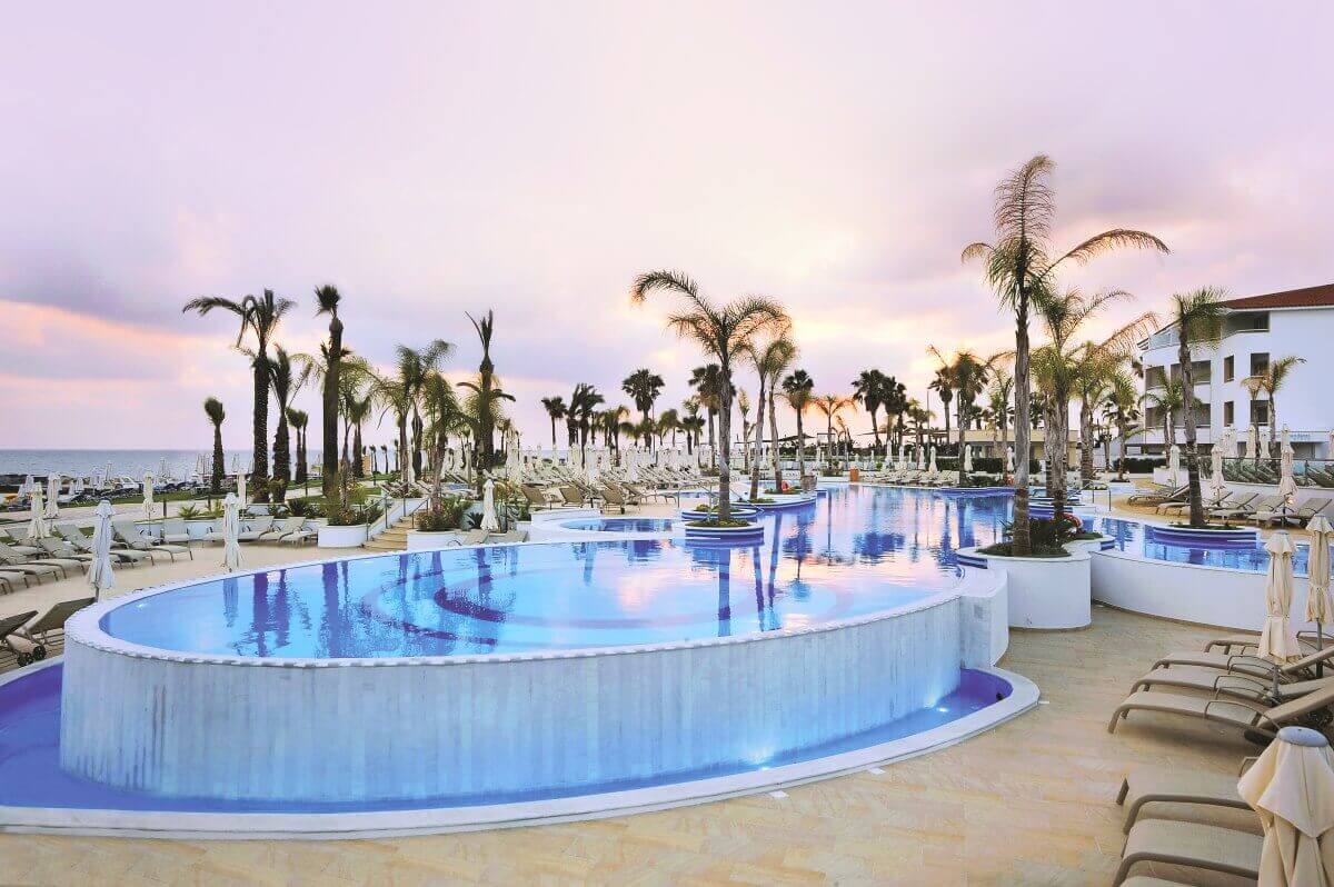 olympic lagoon resort swimming pool