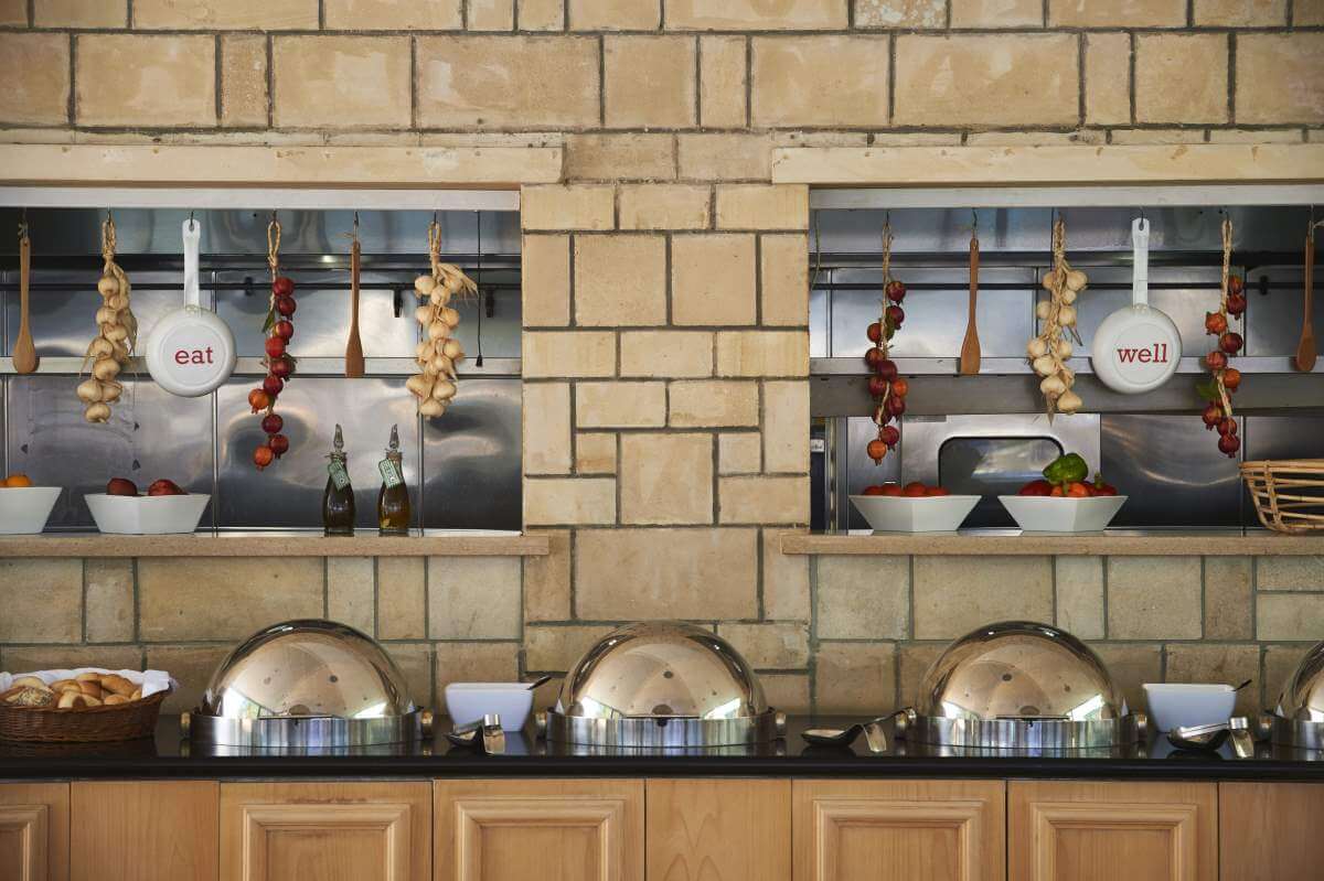 louis pedra restaurant buffet