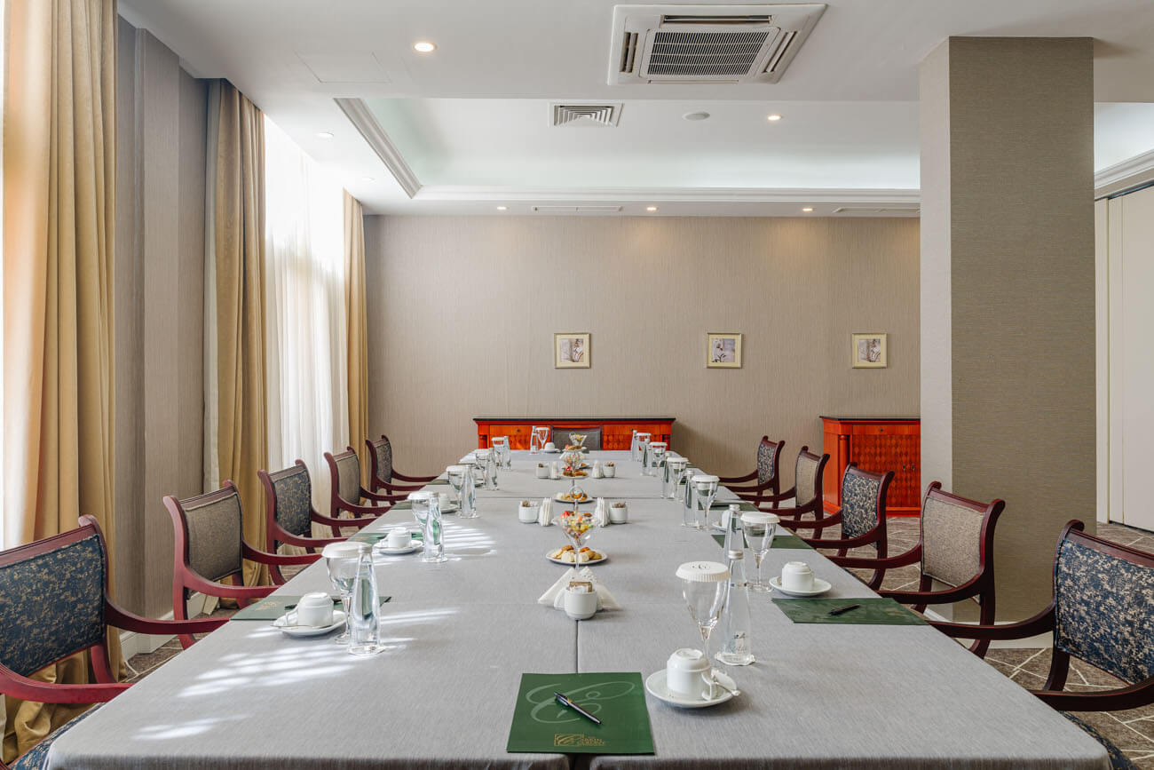 Arkin Colony Hotel