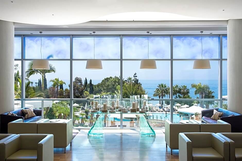 mediterranean beach hotel restaurant limassol