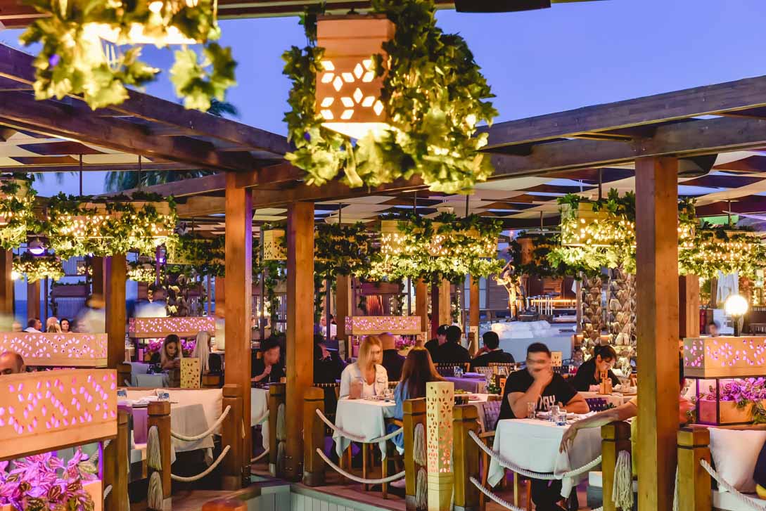cratos hotel restaurent kyrenia